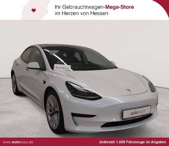 TESLA Model 3 Standard Reichweite Plus  