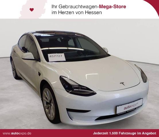 TESLA Model 3 Standard Reichweite Plus  
