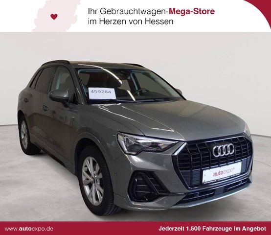 Audi Q3 45 TFSIe S tronic S line AHK PANO KAM  