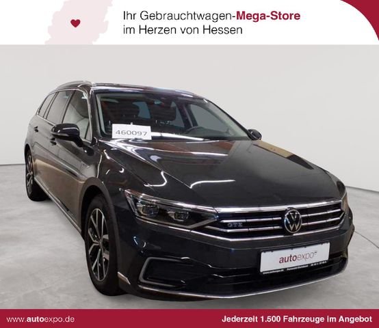 VW Passat Variant Hybrid GTE PANO MATRIX  