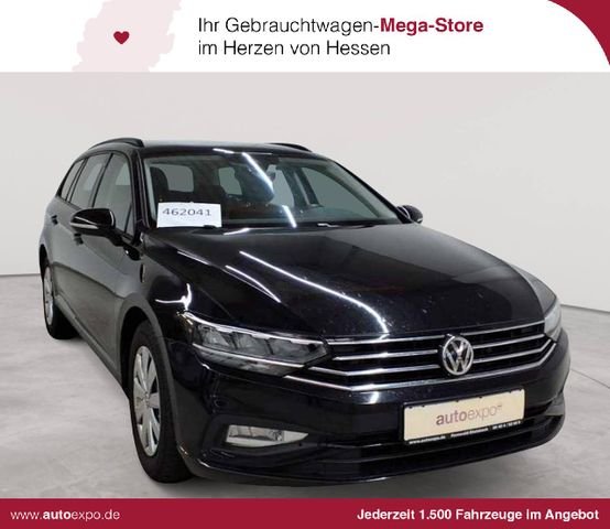 VW Passat Variant 2.0 TDI DSG NAV RFK  