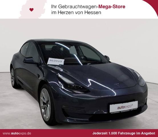 TESLA Model 3 Langstreckenbatt. Allradantrieb  