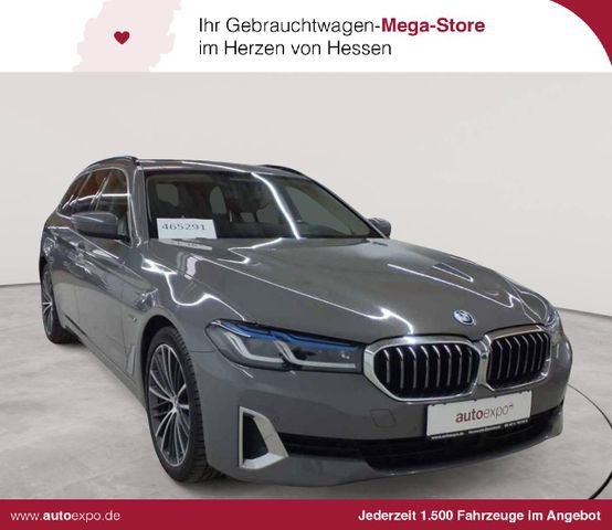 BMW 530e Touring Aut. Luxury Line Navi HuD   