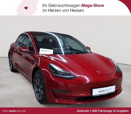 TESLA Model 3 Langstreckenbatt. Allradantrieb  