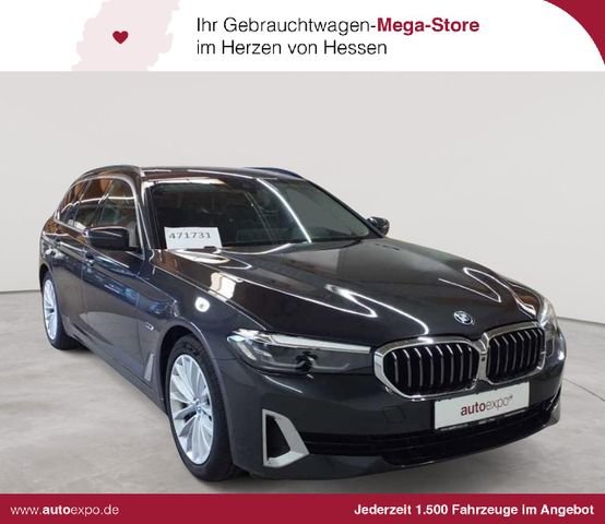 BMW 530e Touring Aut. Luxury Line PANO KAM  
