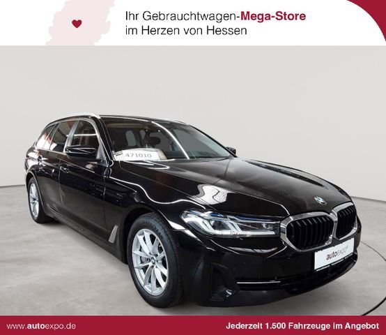 BMW 530d xDrive Touring Aut. AHK NAVI LED  