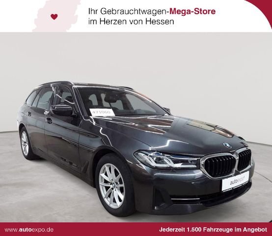 BMW 520d Touring Aut. HuD AHK Pano  