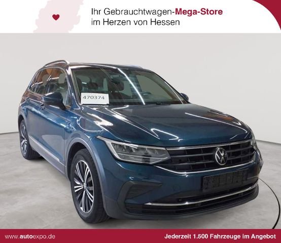 VW Tiguan 2.0 TDI SCR Life AHK PANO SHZ  