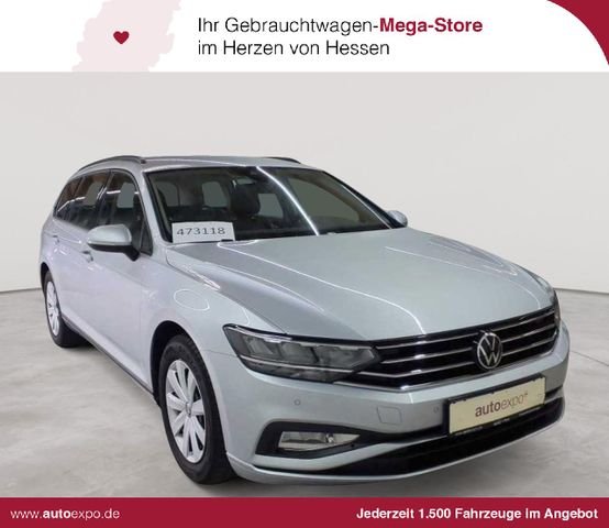 VW Passat Variant 2.0 TDI DSG LED NAV  