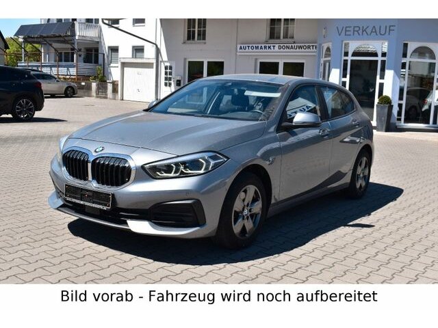 BMW 118i Aut. Advantage Navi Sitzhzg Kamera...