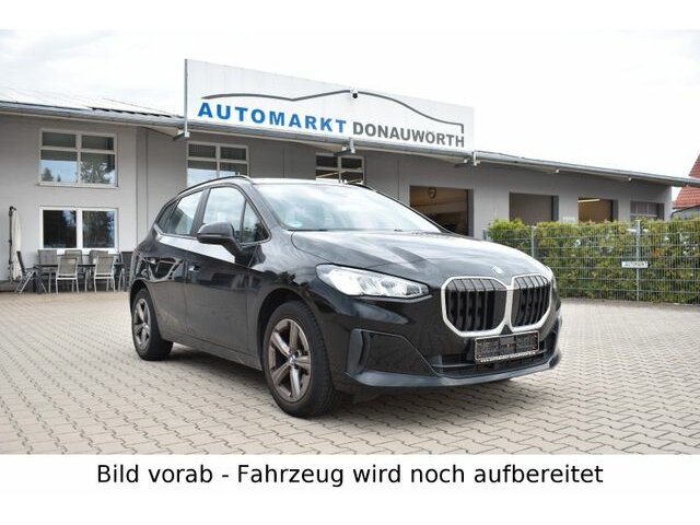 BMW 218i Active Tourer Aut. Navi AHK Kamera Sitzhzg.