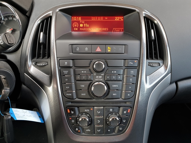 OPEL Astra 1.4 Turbo Sports Tourer Innovation|Xenon