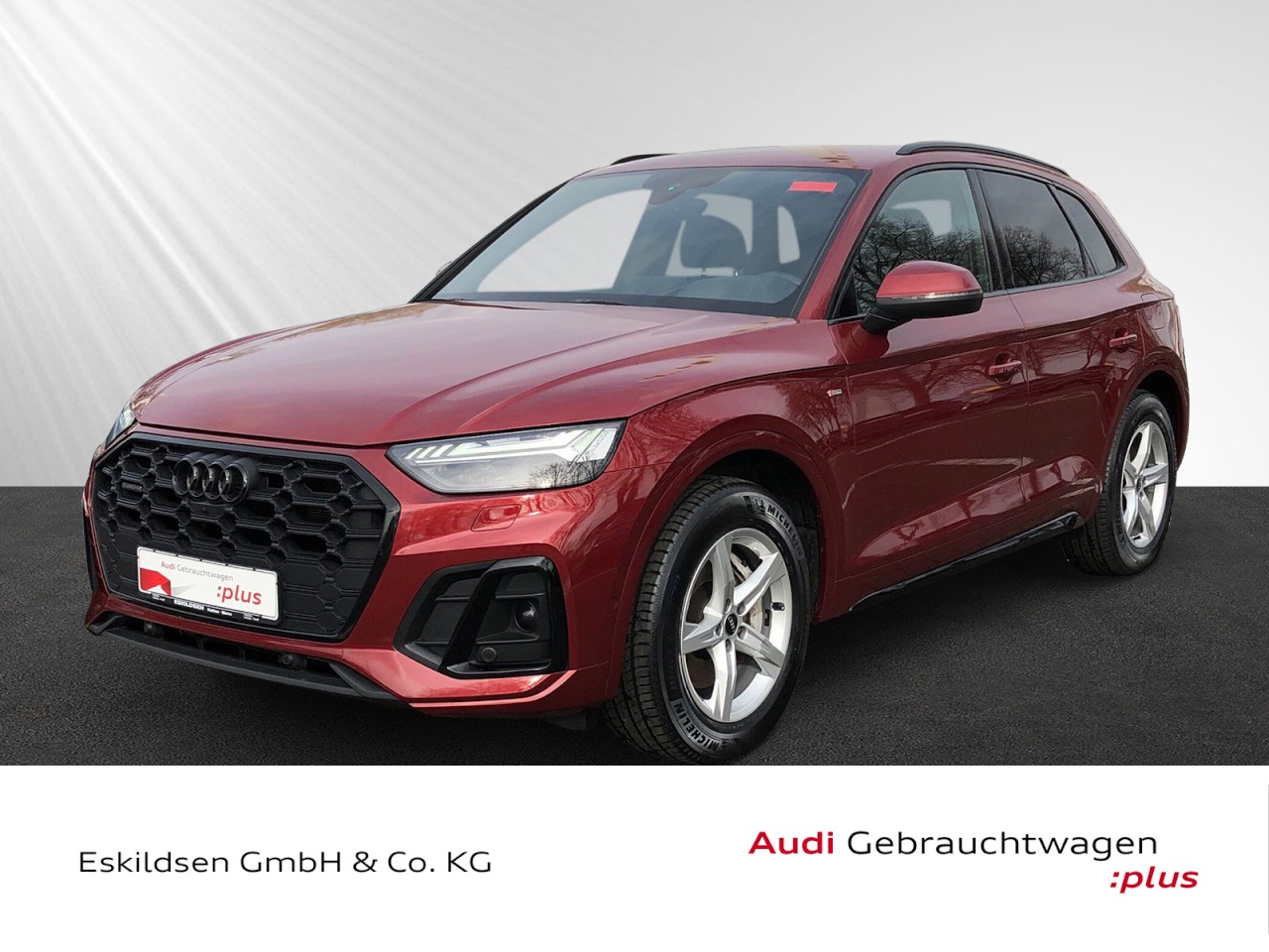 AUDI Q5 S-line 55TFSI quattro AHK+MATRIX+HUD+LUFTFED.
