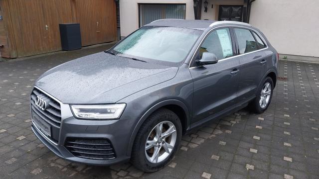 Audi Q3 sport 2.0 TFSI quattro s-tronic MMI Navi L...