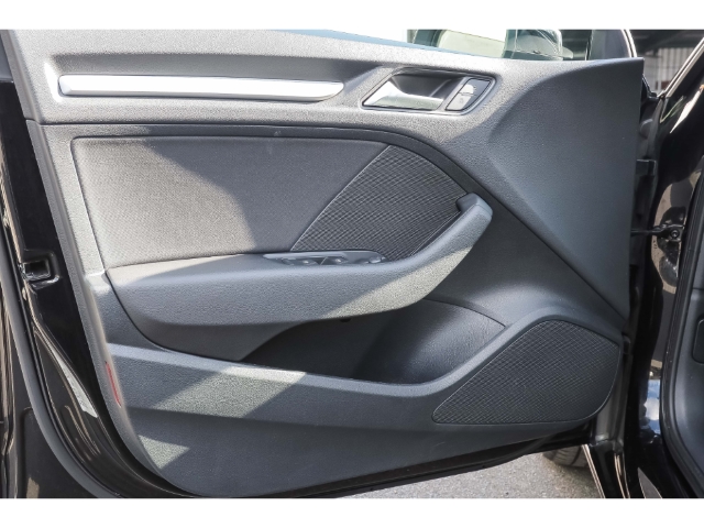 Audi A3 Sportback 1.6TDI Navi Xenon EPH Klimaanlage