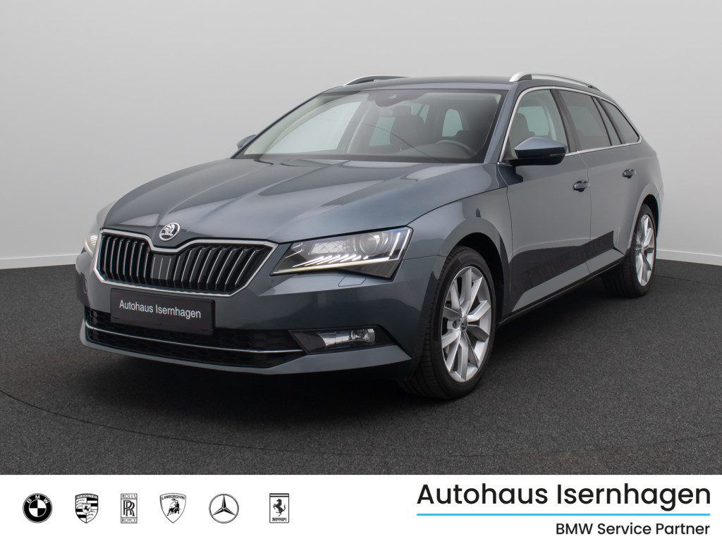 Skoda Superb Style BiXenon PDC Navi Touch FernlichtAss