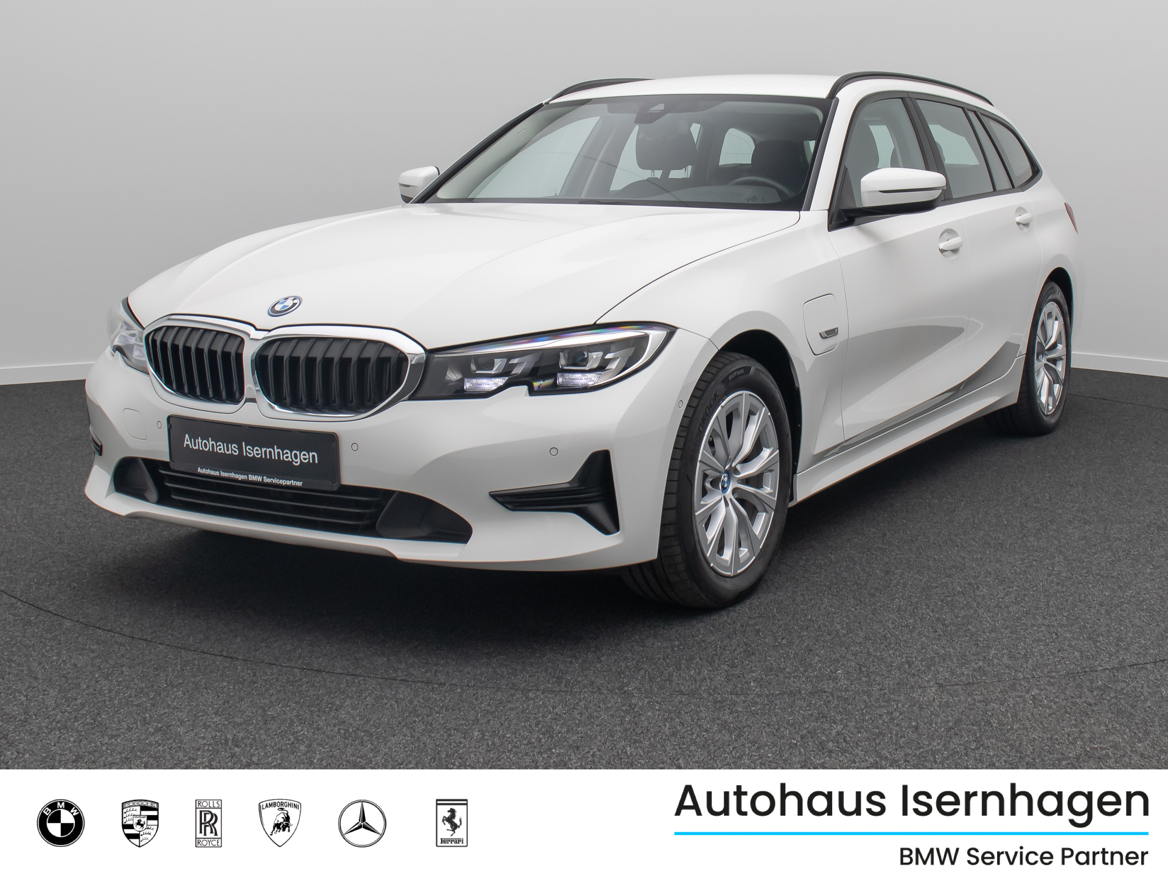 BMW 320e  DAB CockPitPro Alarm Geschwindigkeitsreg