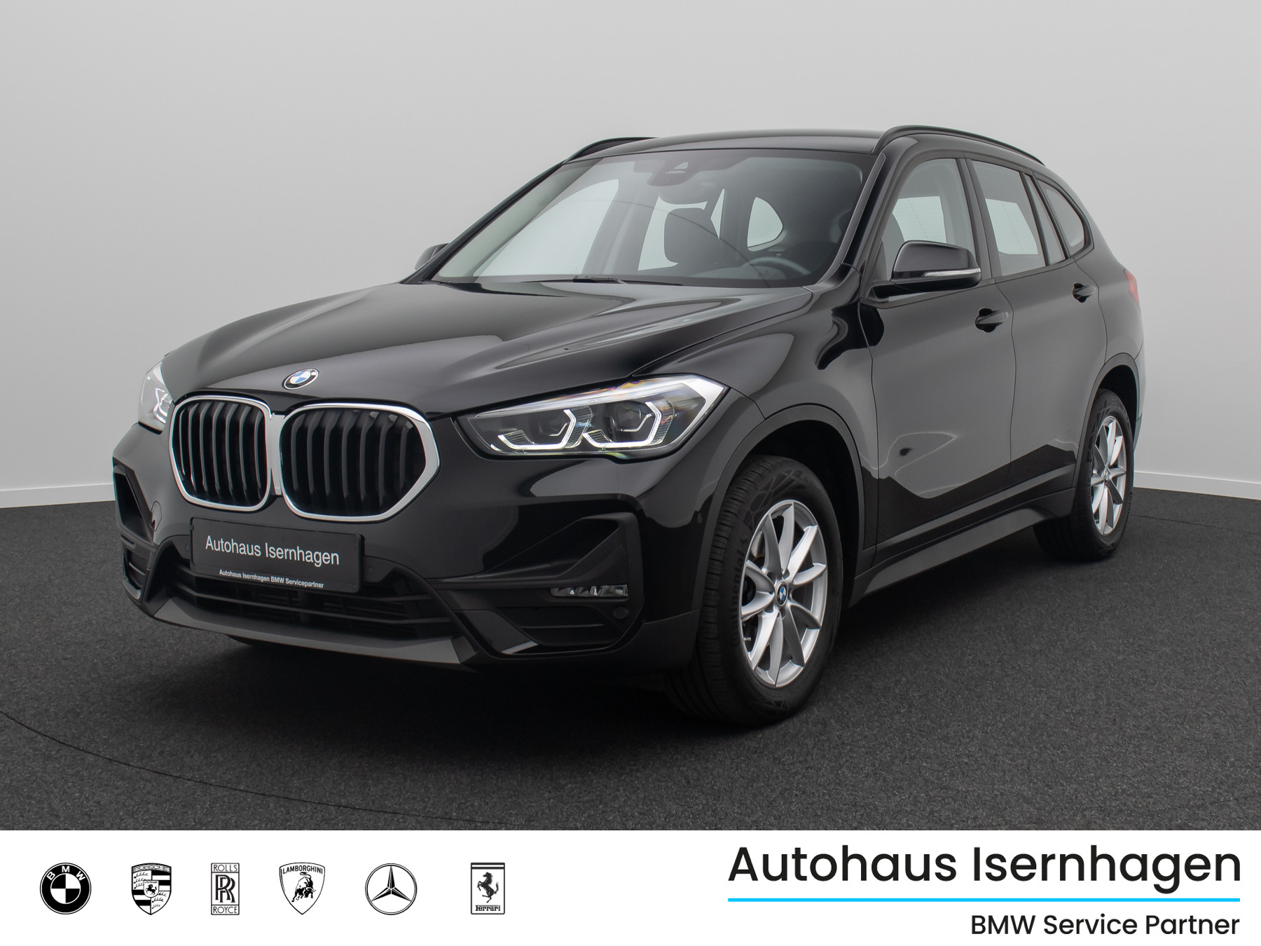 BMW X1 sD18i GeschwindigReg DAB HiFi Navi LED ParkAs