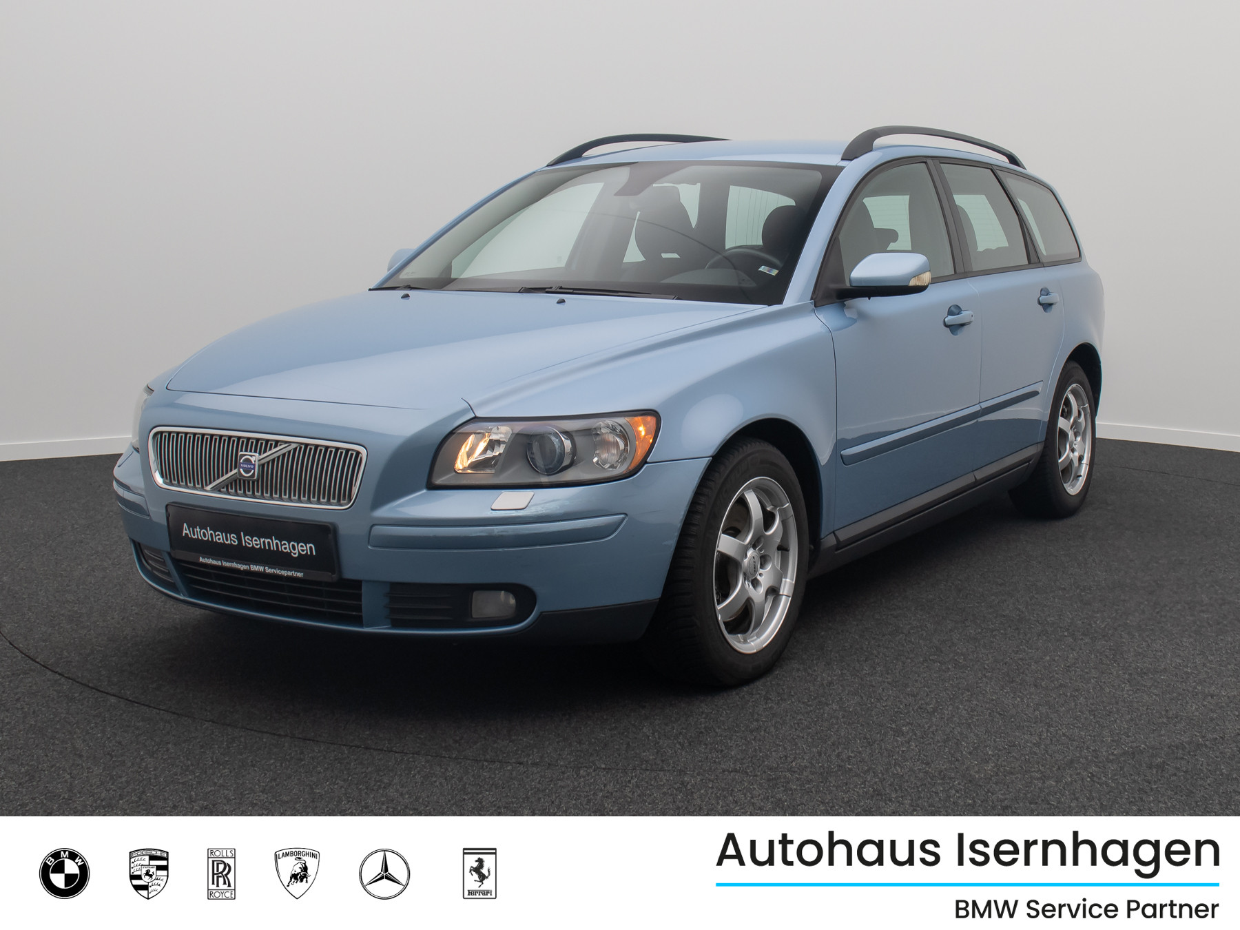 Volvo V50 2.0 D Momentum BiXenon AHK HiFi Alarm Tempom