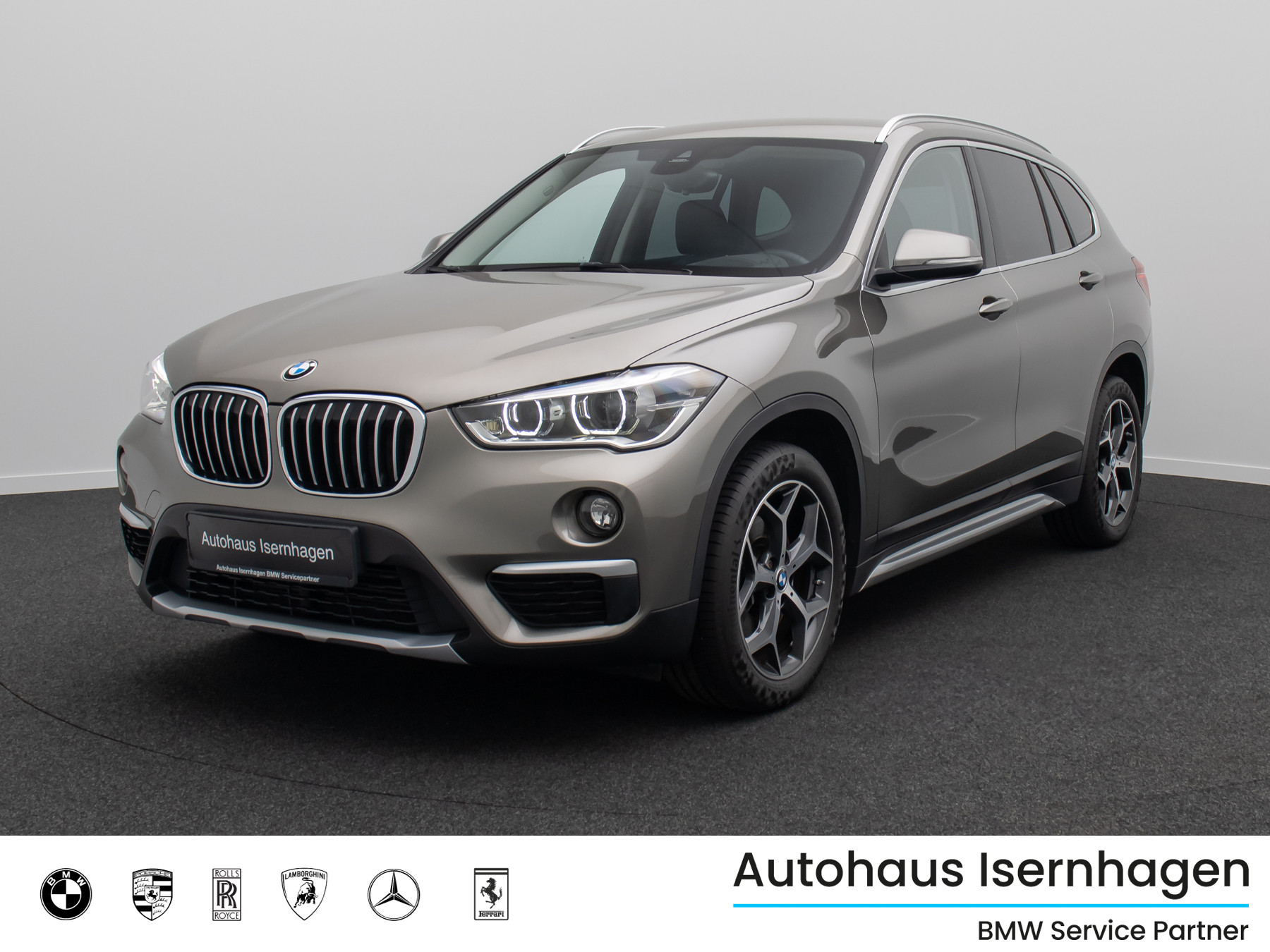 BMW X1 xD20d xLine Kamera HUD Alarm H/K NaviPlus 18